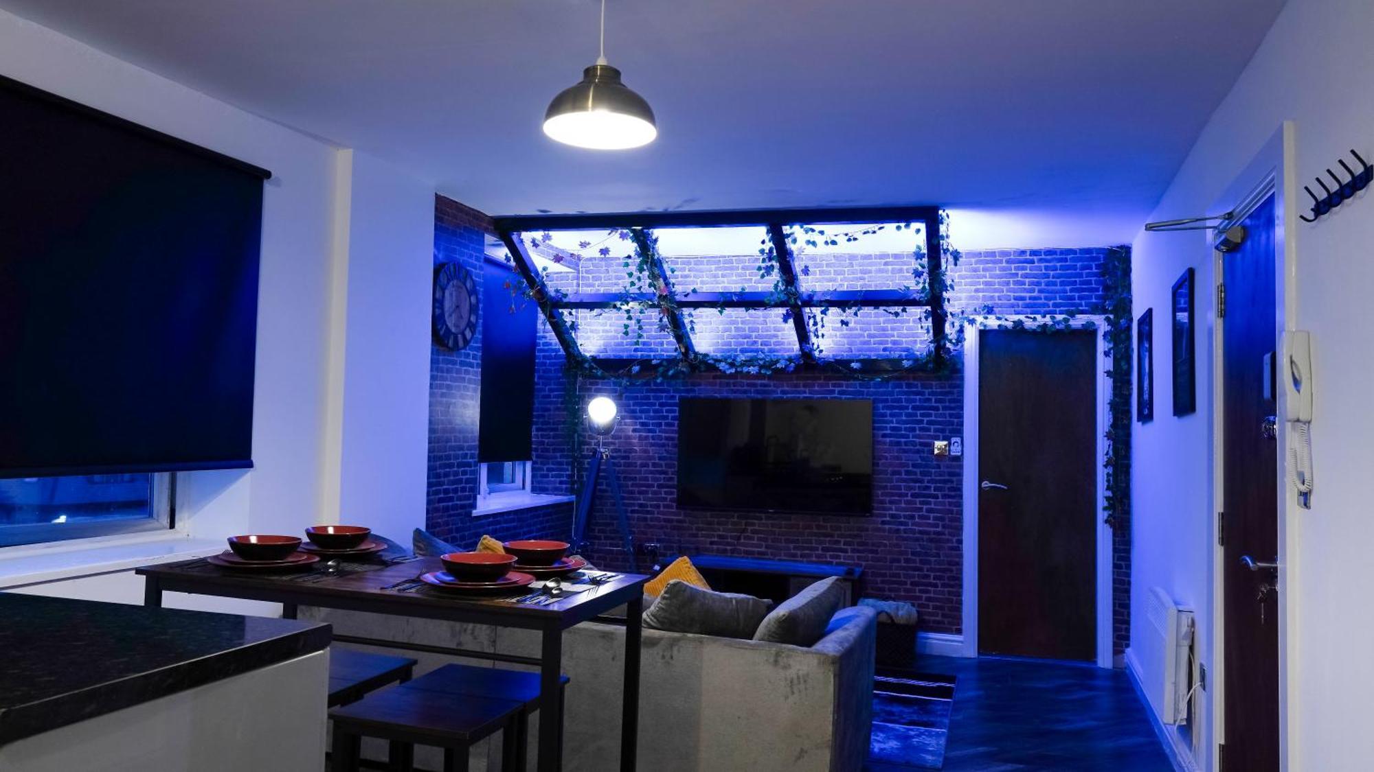 Stunning Two Bed City Centre Apartment Лидс Экстерьер фото